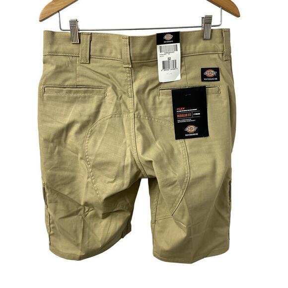 Dickies Khaki Skateboarding Cargo Shorts Men's 32 Flex Y2K - Picture 1 of 12